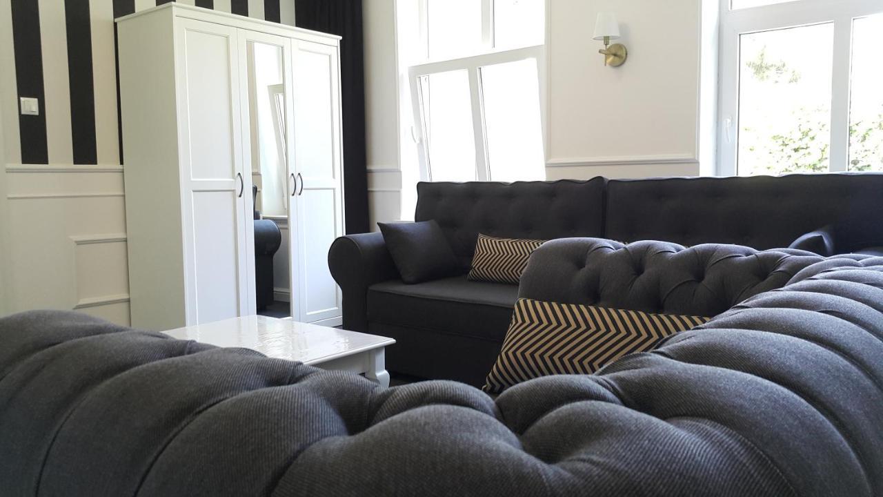 1st Class Apartment *